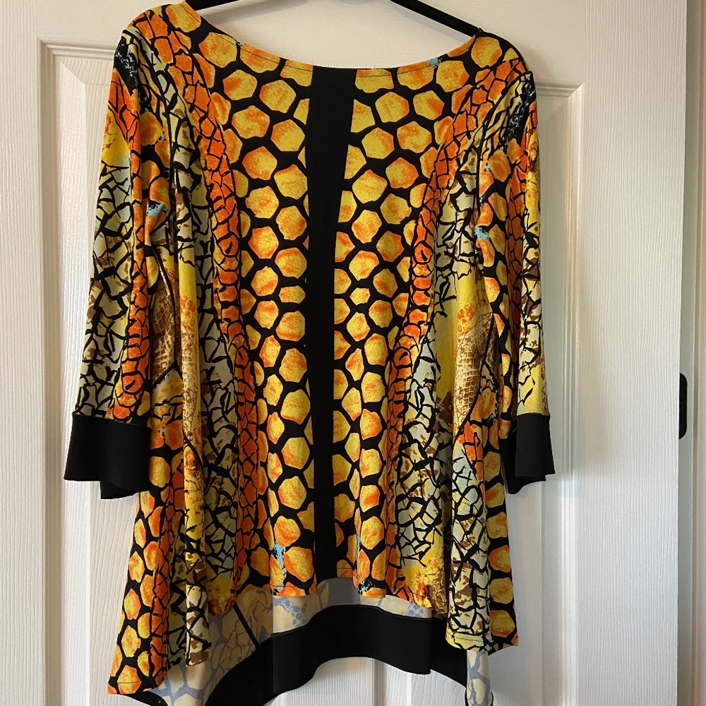 eva varro medium tunic top